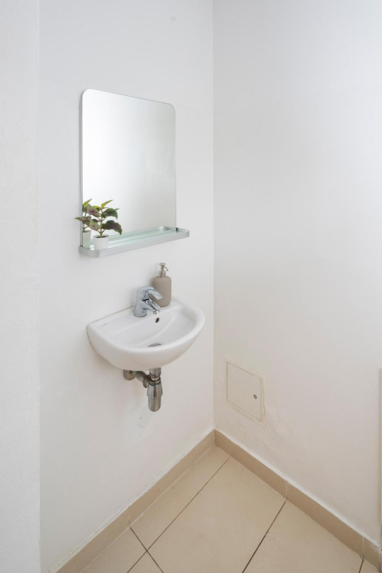 Gemuetliches, Ruhiges Apartment - 90M2 Mit Garten Und Terrasse 维也纳 外观 照片